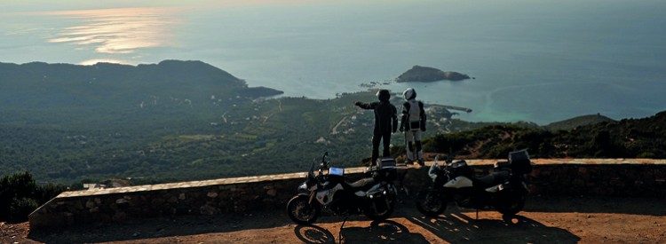 Korsika auf dem Motorrad entdecken