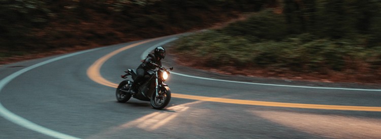 Zero Motorcycles kündigt neue und verbesserte Modellreihe an
