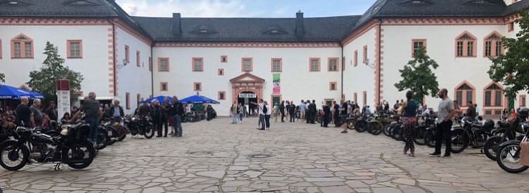 Benzingeflüster auf Schloss Augustusburg